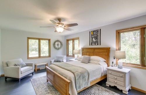 Pine River House | Secluded Wautoma Home w/Fire Pit!