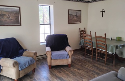 Reserve Cabin | Serene 2-bedroom cabin in Reserve perfect for a relaxing getaway