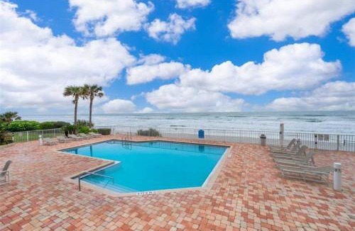 Ponce Inlet House | Serene 2BR Oceanfront Condo with Balcony, Florida