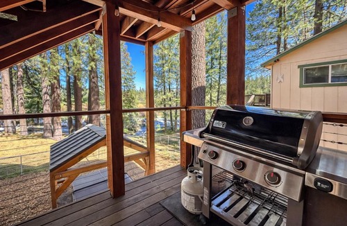 Sierra Tract House | Serene Creekside Chalet: Hot Tub Games BBQ