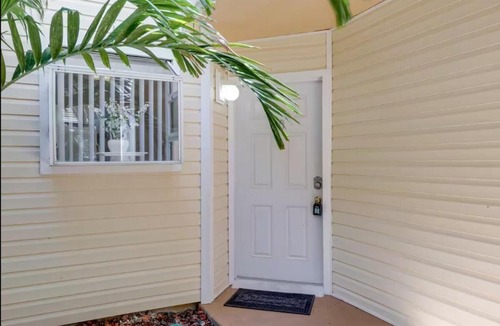 Ocean Side Village Apartment | Serene Pondside Getaway - BC10