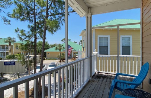 Ono Island Condo | Serene Seaside Retreat: Vacation Home with Incredible Pool, Beach Access