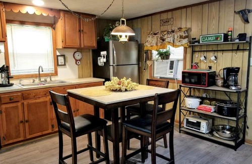 Claxton House | Serenity by the River: Glamping in Claxton, Georgia