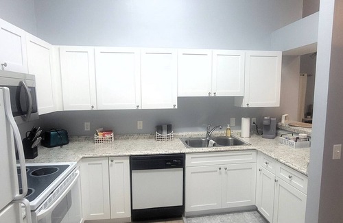 Gainesville Condo | Serenity Retreat @ Celebration Pointe-Cozy, Relaxing and Updated 1 Bedroom Condo
