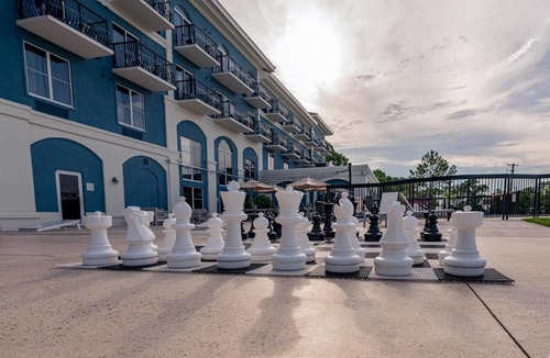 Sebring Hotel | SEVEN Sebring Raceway Hotel