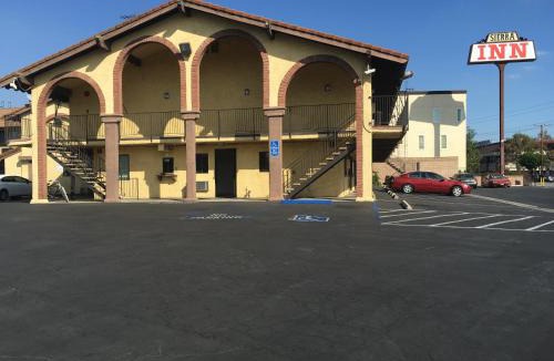 South el Monte Hotel | Sierra Inn