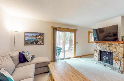 Lake Forest Apartment | Sierra Sky