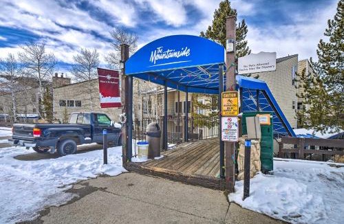 Silvercreek House | Ski-in/Ski-Out! Modern Mountainside Stay in Granby