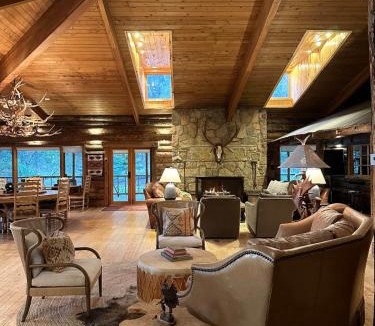 Sacramento House | Skyline Ranch