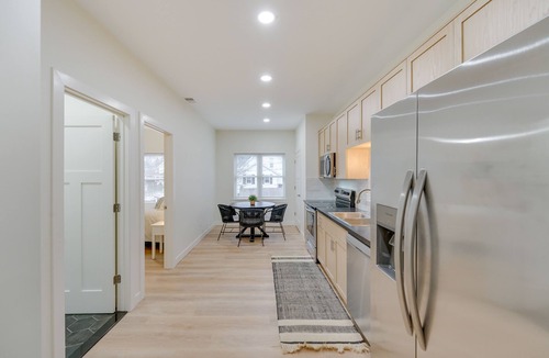 St. Clair Apartment | Sleek Apartment Near St Clair City Boat Harbor!