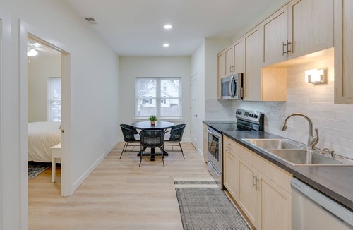 St. Clair Apartment | Sleek Apartment Near St Clair City Boat Harbor!