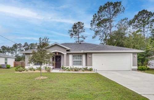Indian Trails House | Snowbird's Nest w/Easy Beach Access in Palm Coast
