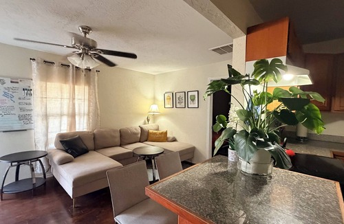 Lawton House | Solstice & Sage Unwind in Lawton close to Fort Sill.
