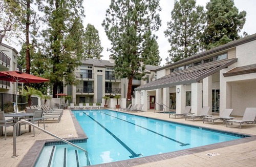 Pleasanton Apartment | Spacious 2BR Apartment in Pleasanton