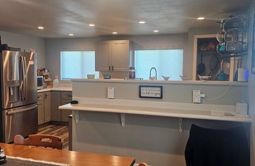 Craig Apartment | Spacious 3-bedroom apartment in tranquil Craig with AC