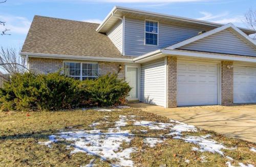 Columbia Apartment | Spacious 4 Bed Great for Commuting Dogs Ok