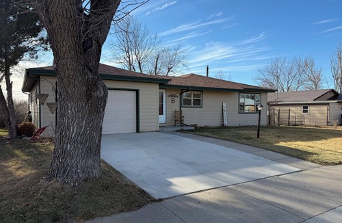 Belle Fourche House | Spacious 4-bedroom house in peaceful Belle Fourche with AC