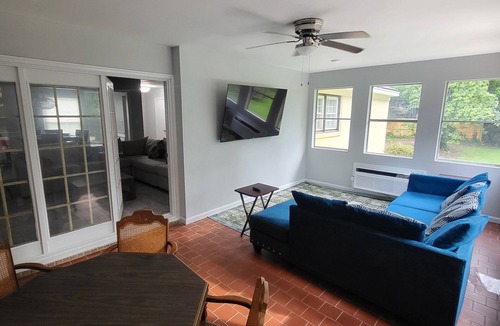 Warner Robins House | Spacious 5-bedroom house in delightful Warner Robins with AC