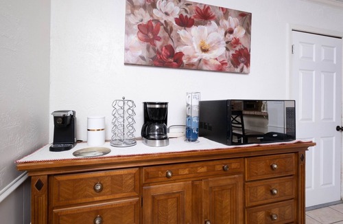 Amarillo House | Spacious Belmar Beauty w/Fireplace & Patio
