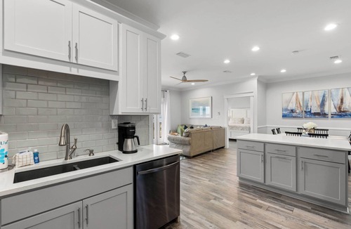Silver Cay House | Spacious canal-front home, walk to Gulf beaches, sleeps 16