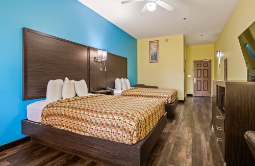 Crawfordville Hotel | Spacious Comfort for Families – 2 Queen Beds, Non-Smoking at Wildwood Inn