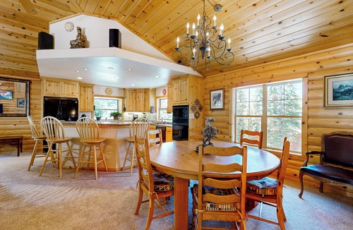 Kings Beach House | Spacious Deck w/Private Hot Tub: Kings Beach Gem