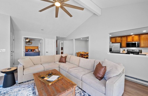 Plumas Eureka Estates House | Spacious Fairway Escape | Views, WiFi, EV Plug