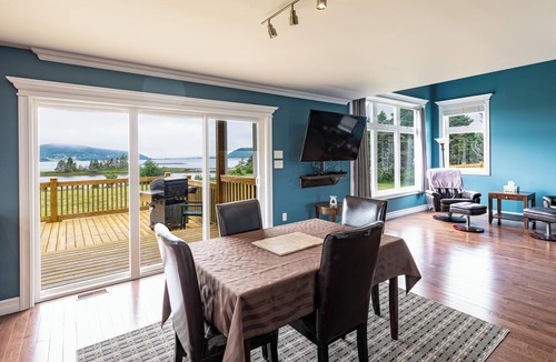 Placentia House | Spacious Home with Stunning Ocean Bay Views