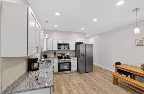 Near Eastside House | Spacious Indy Retreat-Entire Duplex Near Downtown