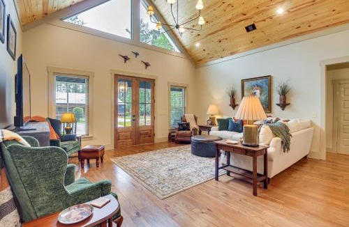 Midway House | Spacious Midway Cottage w/Porches, Near Hunting!
