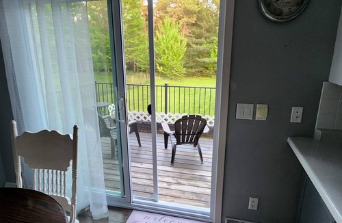 Merrill House | Spacious & Quiet 3-bedroom/2 bath country home in Merrill WI