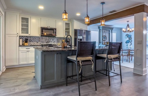 Citrus Springs House | Spacious Riverhouse with views, pool, jacuzzi, and near Rainbow River