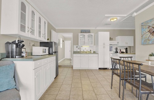 Lynn Haven House | Sparrow