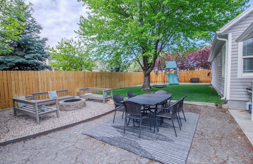 Vernal House | Split Mtn Villa