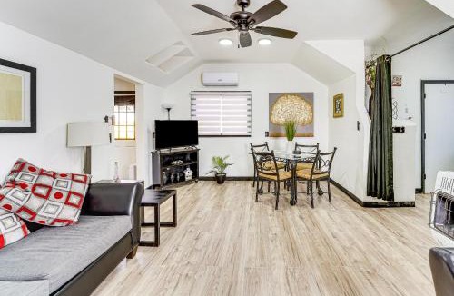 Springdale House | Springdale Vacation Rental ~ 9 Mi to Fayetteville!