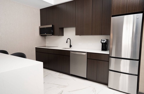 Chinatown Hotel | SpringHill Suites by Marriott Chicago Chinatown