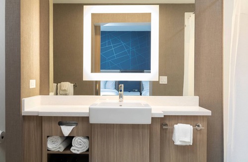 Port Canaveral Hotel | SpringHill Suites by Marriott Cape Canaveral Cocoa Beach