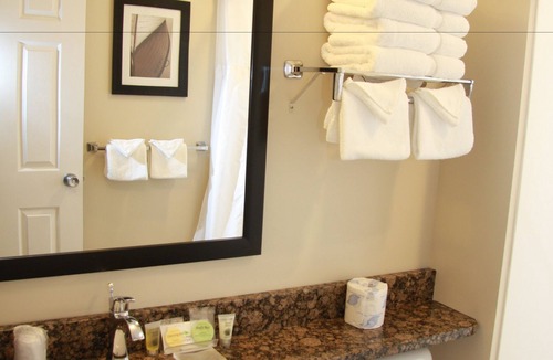 St Ignace Hotel | St. Ignace Budget Host Inn