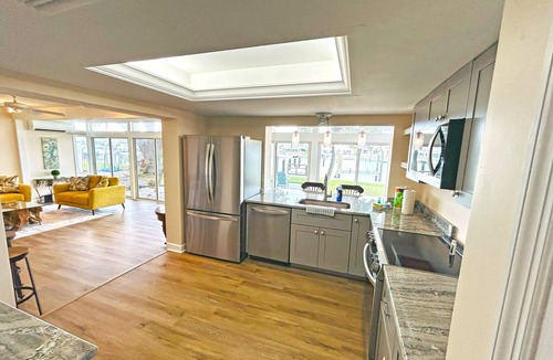 Vina Del Mar Island House | St Pete Beach Vina Del Mar Waterfront Dock Boat Slip 3/2