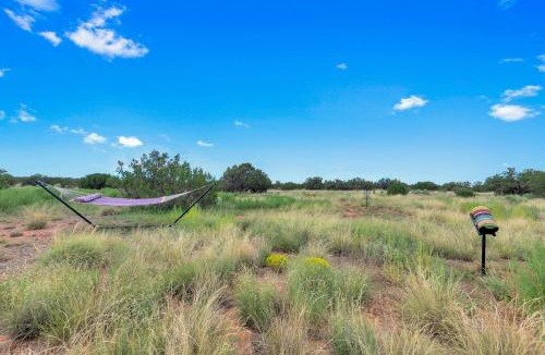 Claunch Apartment | Starry Sky + Serene Setting: Rural New Mexico Gem
