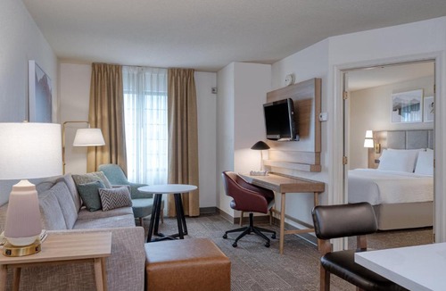 Allentown Hotel | Staybridge Suites Allentown Airport Lehigh Valley by IHG