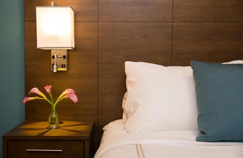 South Lake Union Hotel | Staybridge Suites Seattle Downtown - Lake Union by IHG