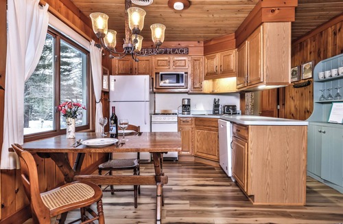 Eagle River Cabin | Stepaway Vacation Rentals - Cooper's Cabin