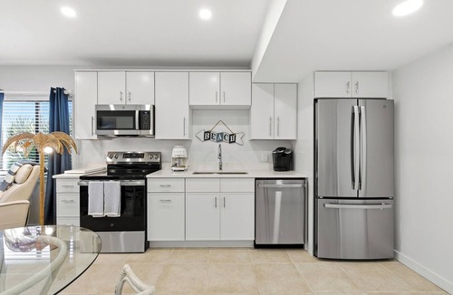 Sea Dunes Condo | 🌴Steps to Private Beach | Pet Friendly | Sea Dunes Nautilus B8🌴