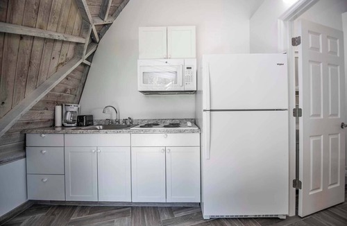 Clermont Apartment | STUDIO 02 - Lake Sumner