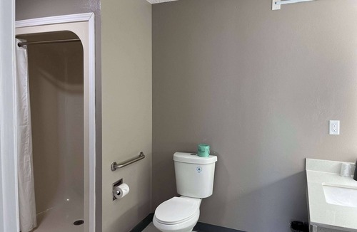 Lafayette Hotel | Studio 6 Suites - Lafayette, IN