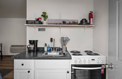 Moorcroft Apartment | Studio Apartment #4 In Moorcroft Wyoming Located Near Keyhole Lake