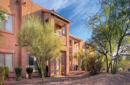 Rancho Vistoso Condo | Studio Condo with Mini Kitchen in Oro Valley, AZ at Rancho Vistoso Resort!