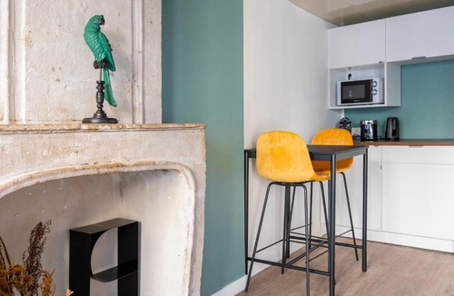 Quartier du chateau Apartment | Studio de charme - centre piéton de Caen - pierres