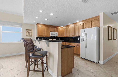 New Smyrna Beach Condo | Stunning Corner Unit in Malibu with Beautiful Ocean Views from the Balcony